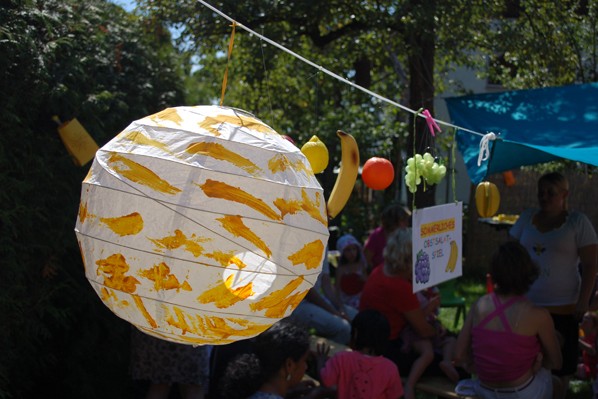 Die Kinder haben die Deko für das Sommerfest 2014 gestaltet.